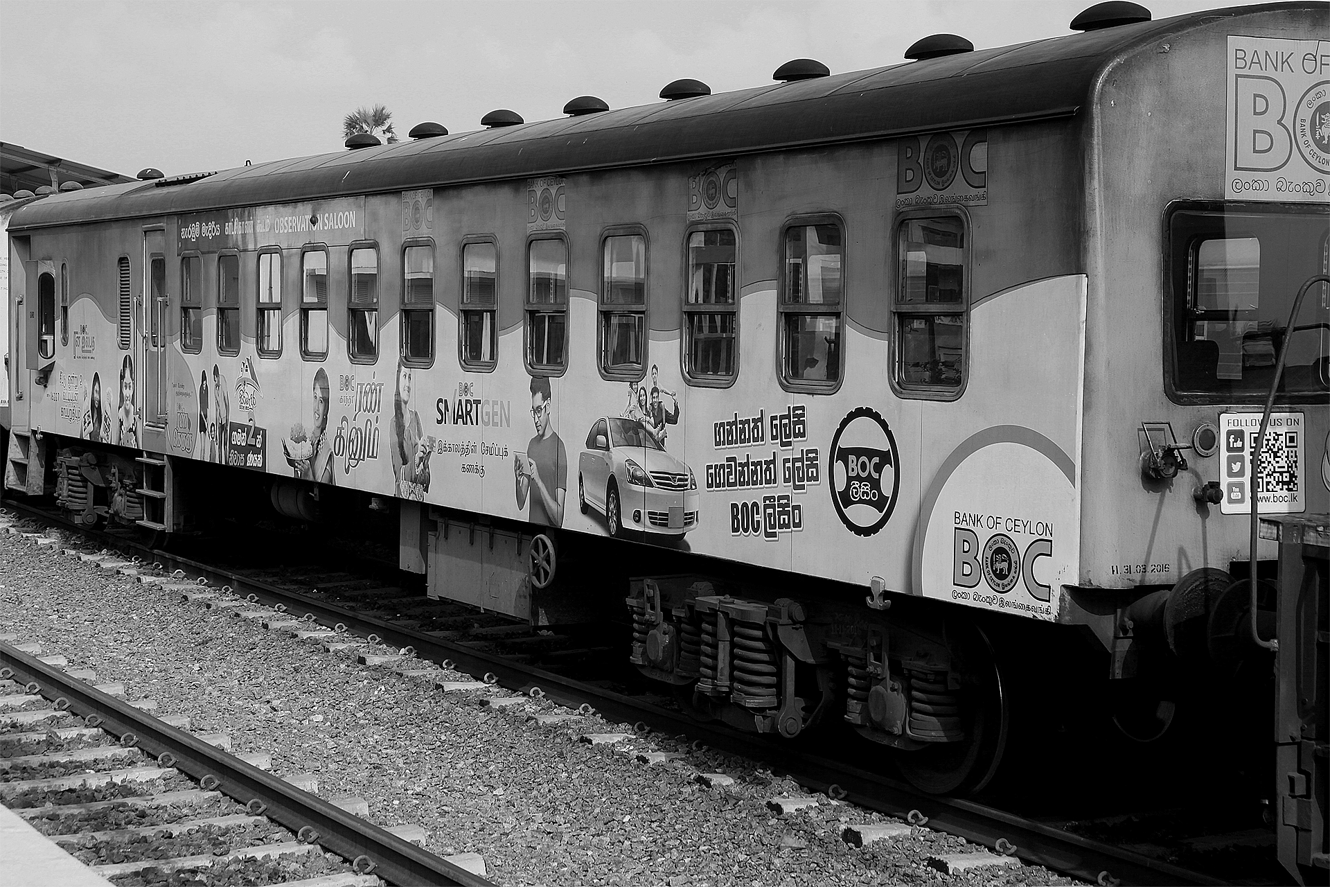 Train-arret-en-gare-inde